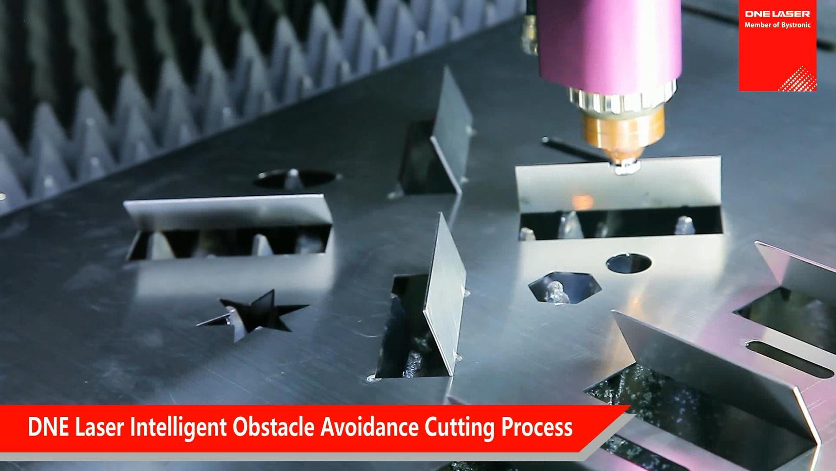 What role does the automatic obstacle avoidance function of laser cutting head have?